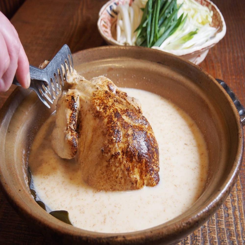 ■ネット予約限定■【華味鳥の豆乳鍋~丸ごと1羽を九条ネギで~】期間限定 8品